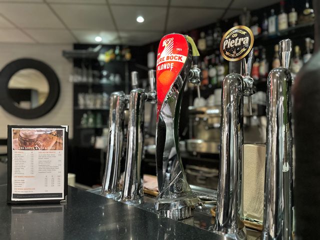 Brasserie & By Debourg Traiteur 